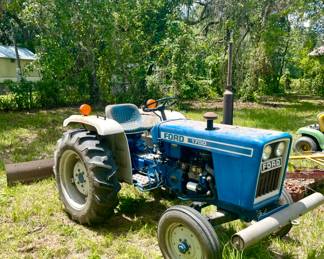 Ford F-1700 Diesel Tractor
364 hours
3 implements