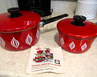 Vintage Revere Gourmet cookware (like new)