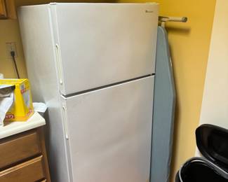 Fridge / Freezer for sale
