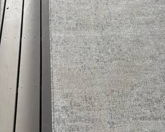Outdoor rug