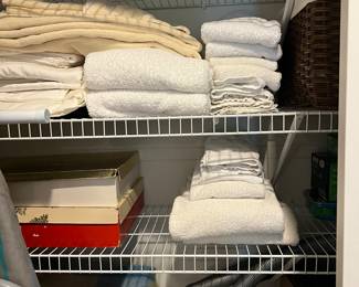 Assorted linens