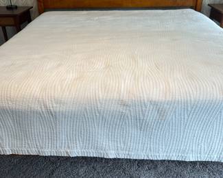 Tiger wood king headboard with mattress