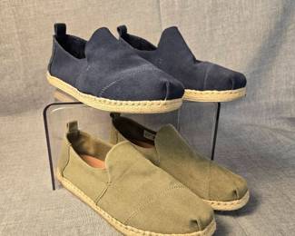 Two pairs of Toms Alpargatas Slip Ons
