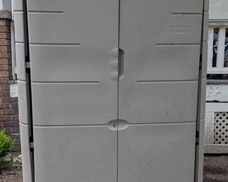 Rubbermaid Shed