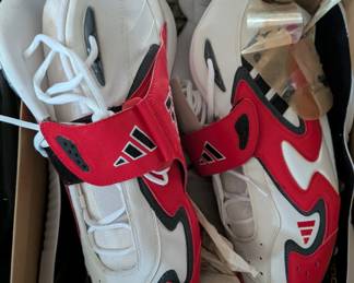 Brand New Never Worn Still in Box Vintage Adidas Cleats Size 15