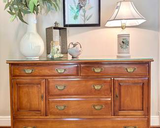 $550 - Buffet by Drexel with 5 drawers and 2 doors and glass top in excellent condition; 52x20x36