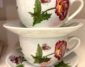 $40 - set of 4 Caroline Flat BIA Cordon Bleu coffee cup and saucer