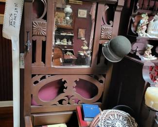Nice large hall tree with storage in seat