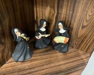Napcoware Japan Musical Nun Figurines