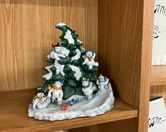 Home Interior Illuminated Color Changing Christmas Tree w/Snowmen Figurine