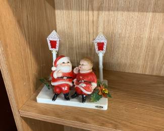 Santa & Mrs Clause Figurine