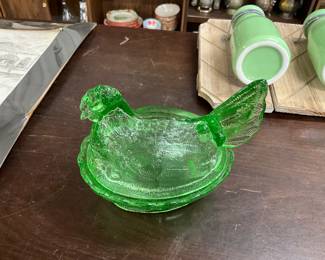 Green Glass Hen on Nest