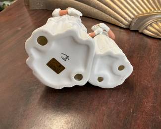 Home Interiors Figurine