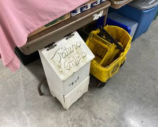 Sale Picture