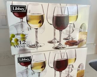 2 Boxes – Set of 12 Libbey Vineyard Clear Wine Glasses