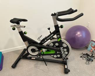 Marcy Club Revolution Stationary Bike