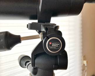 Manfrotto Camera Tripod with Manfrotto 804RC2 Head