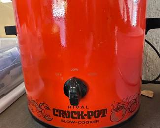 1970s Flame Orange Rival Crock-Pot Slow Cooker