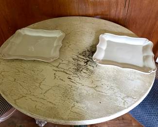 Chippy Round Table