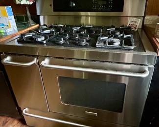 Amazing Frigidaire Gas Stove!
