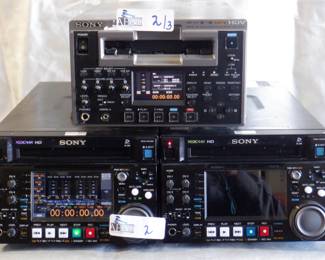 LOT OF 3 SONY INCLUDING PDW HD1500, HDV 1080I