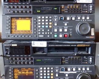 LOT OF 2 SONY INCLUDING HDW-F500, HDW-500