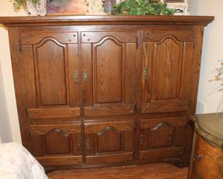 Armoire