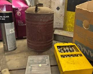 metal gas can