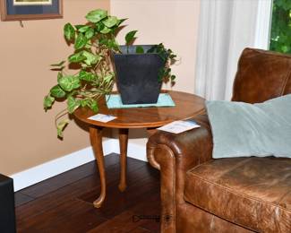 087Living Room