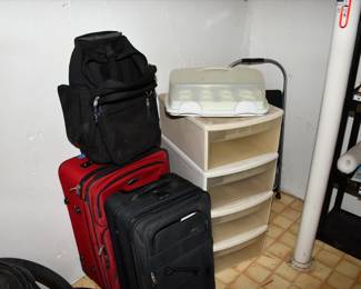 702Laundry Room