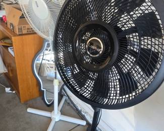Lasko & SMC Floor fans