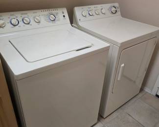 GE Washer & Dryer in working order
