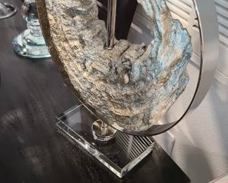 Another view of the unique high-end lamp base.