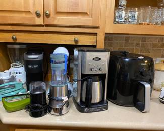 Appliances. Even a few very vintage- the work but don’t have all the parts!