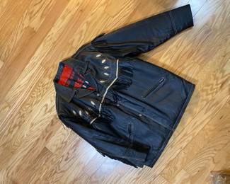 Vintage Michael Hoban. Excellent Condition. Men’s Large.