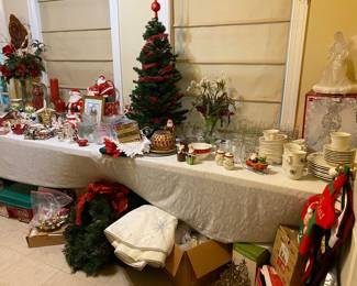 More Christmas in June... Beautiful set of Christmas China too!