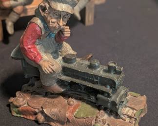 Tom Clarke Gnomes