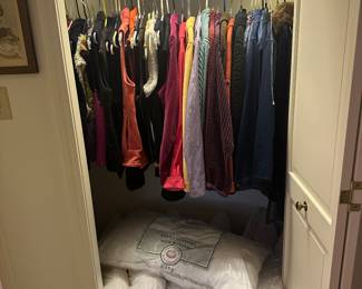 Women's coats & vests King size pillows