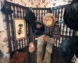 vintage hats and purses