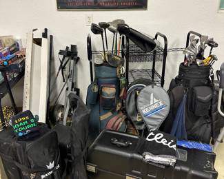Sports equipment - golf clubs (mens)