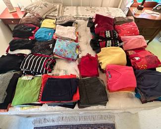 Women's sweaters & shirts sizes sm-lg
