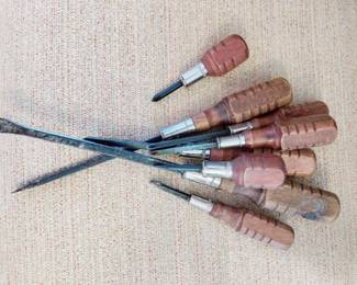 VINTAGE SET SCREWDRIVERS