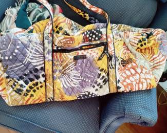 VERA BRADLEY NEW WEEKENDER TOTE