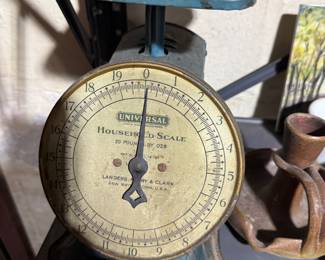 Vintage scale