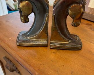 bookends