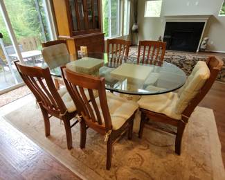 Complete Dinning Set and Chairs $124.99