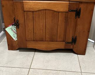 Child's washstand