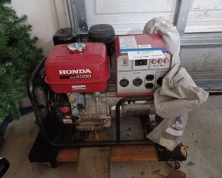 Honda 5000 Generator