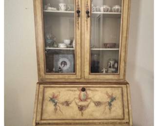 Secretary, very good condition and great
style