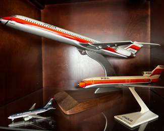 Model airplanes